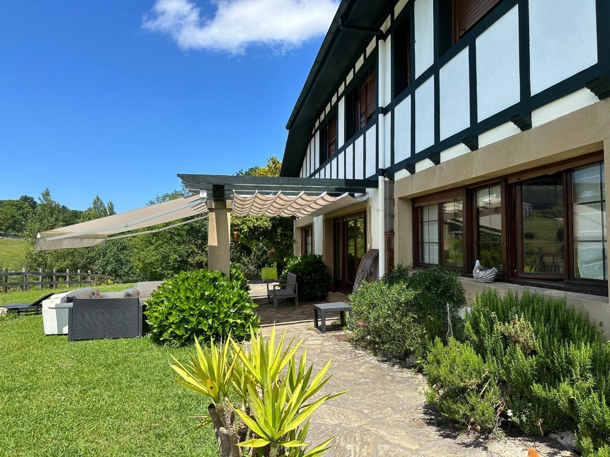 Country house Caserio Kamirune *